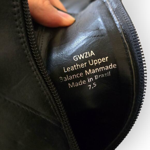 GWZIA Womens Heeled Leather Boots Size 7.5 Made In Brazil - Picture 5 of 5
